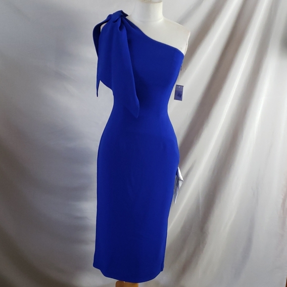 Dress the Population Dresses & Skirts - NEW Dress The Population Tiffany Dress